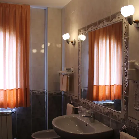 מלון Reyes Astures